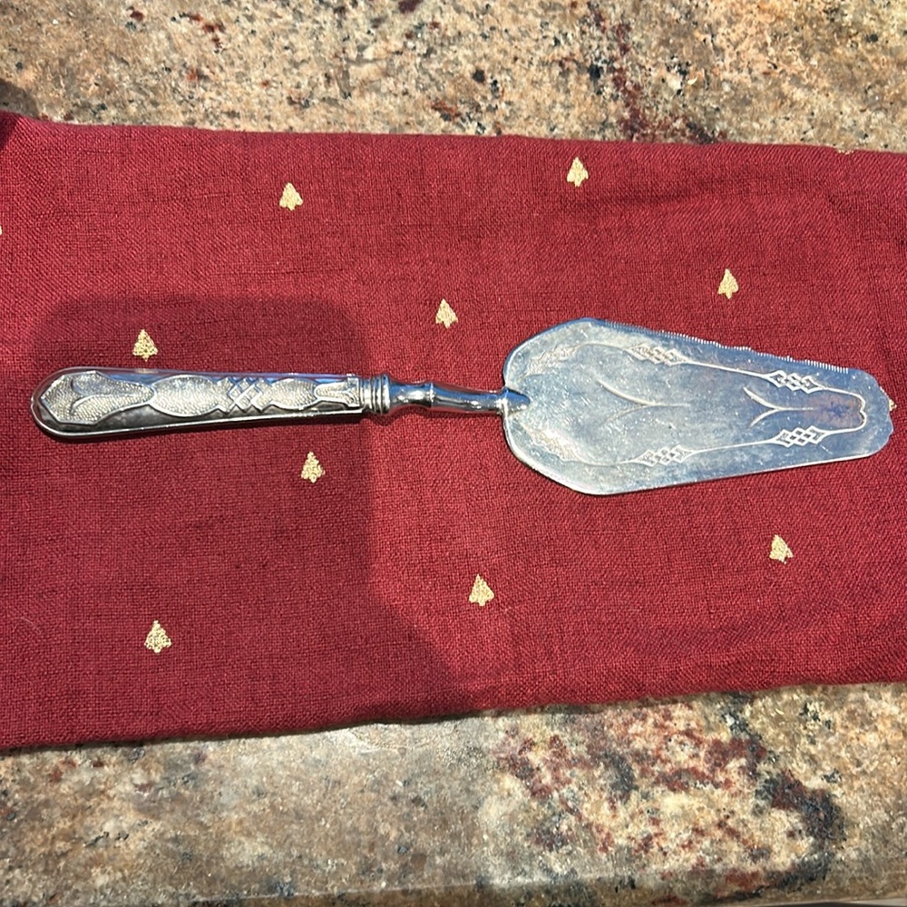 Silver Cake/Pie Server - Decorative Handle